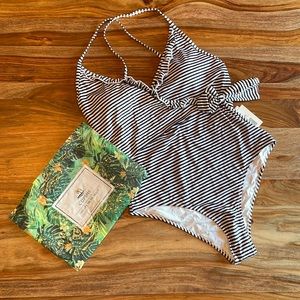 NEW never worn Cupshe Bathing Suite Size L